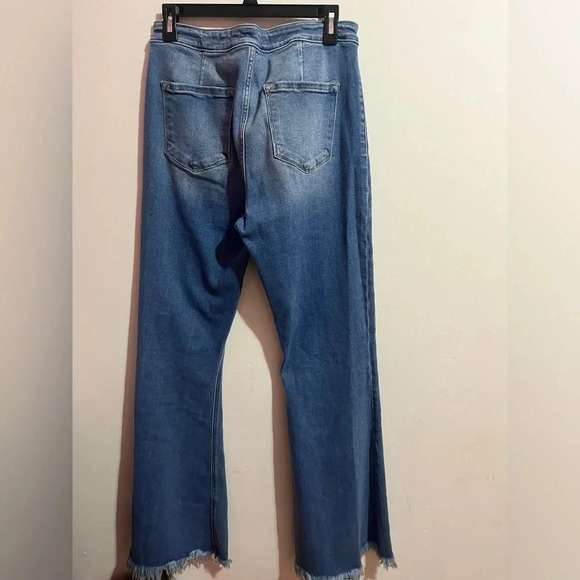 Kancan Jeans Ultra High Rise Extreme Flare Raw Hem - Picture 3 of 3